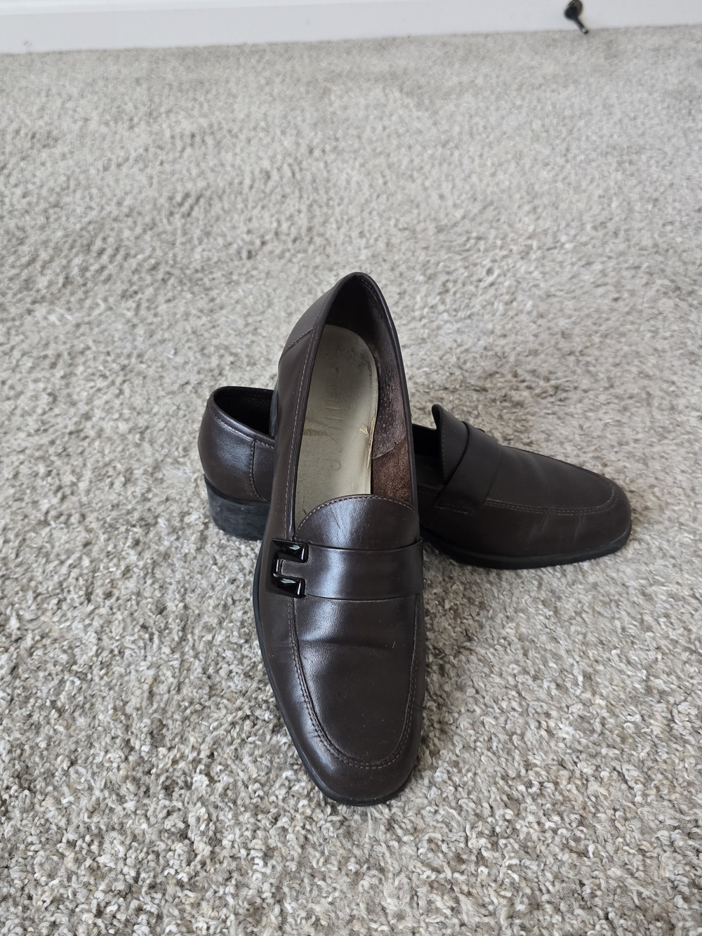 Vintage Unisa Womens Dark Brown Genuine Leather Slip-On Loafers Classic Size 6.5